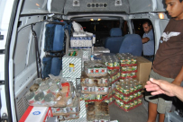  بالصور: جمعية نماء المنبثقة عن الحركة الإسلامية تستعد لتوزيع عشرات الطرود الغذائية